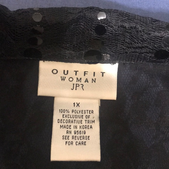Outfit woman black top (1X) - Picture 3 of 3